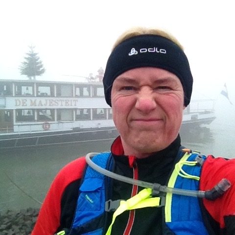 Hardlopers in de mist